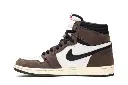 niketravis mocha2.webp