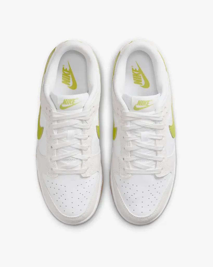 nikedunk gumyellow3.webp