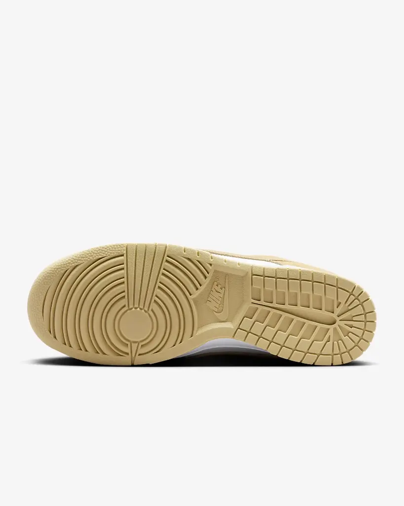 nikedunk teamgold2.webp