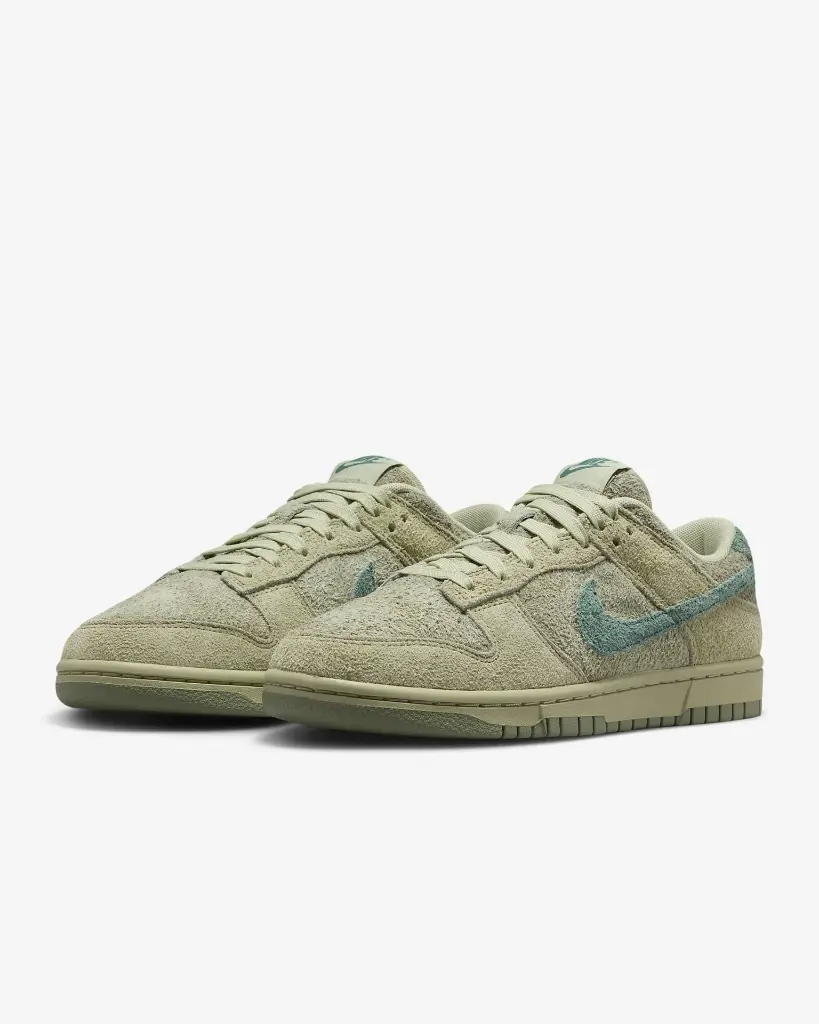 nikedunk oliveaura4.webp