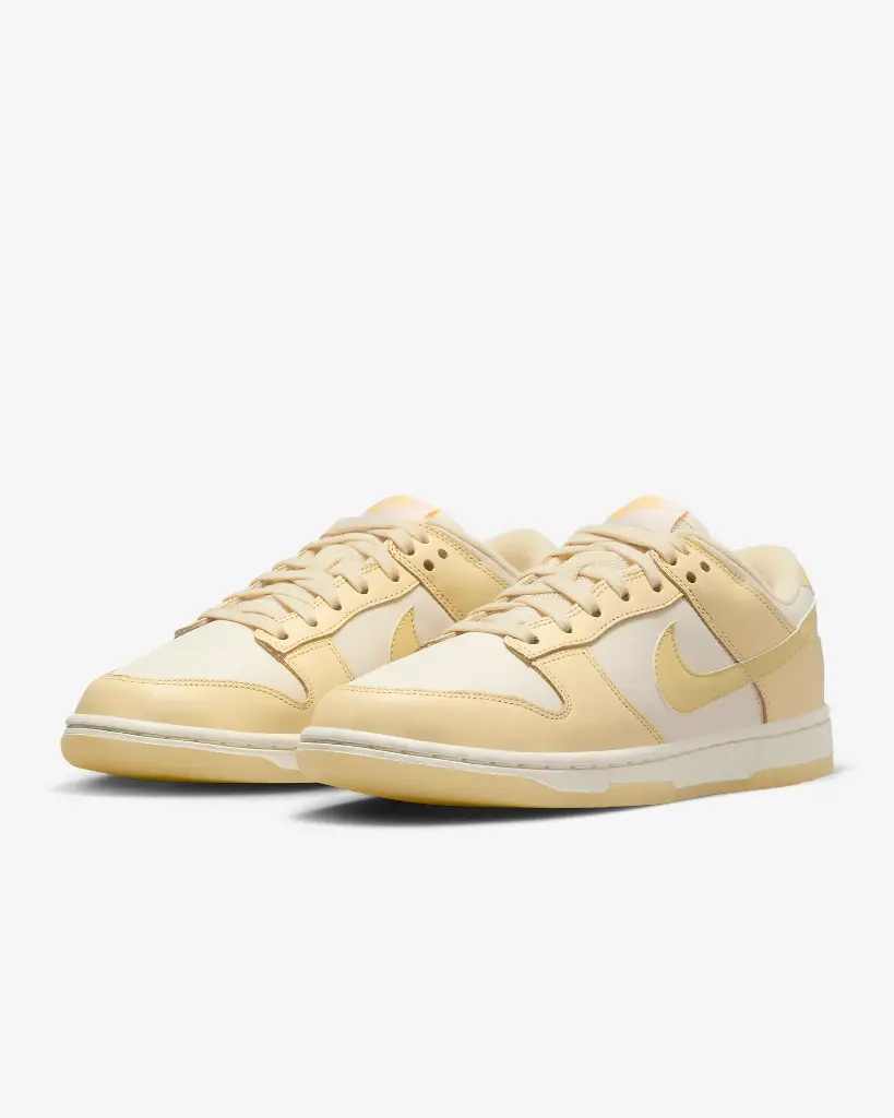 nikedunk ivory4.webp