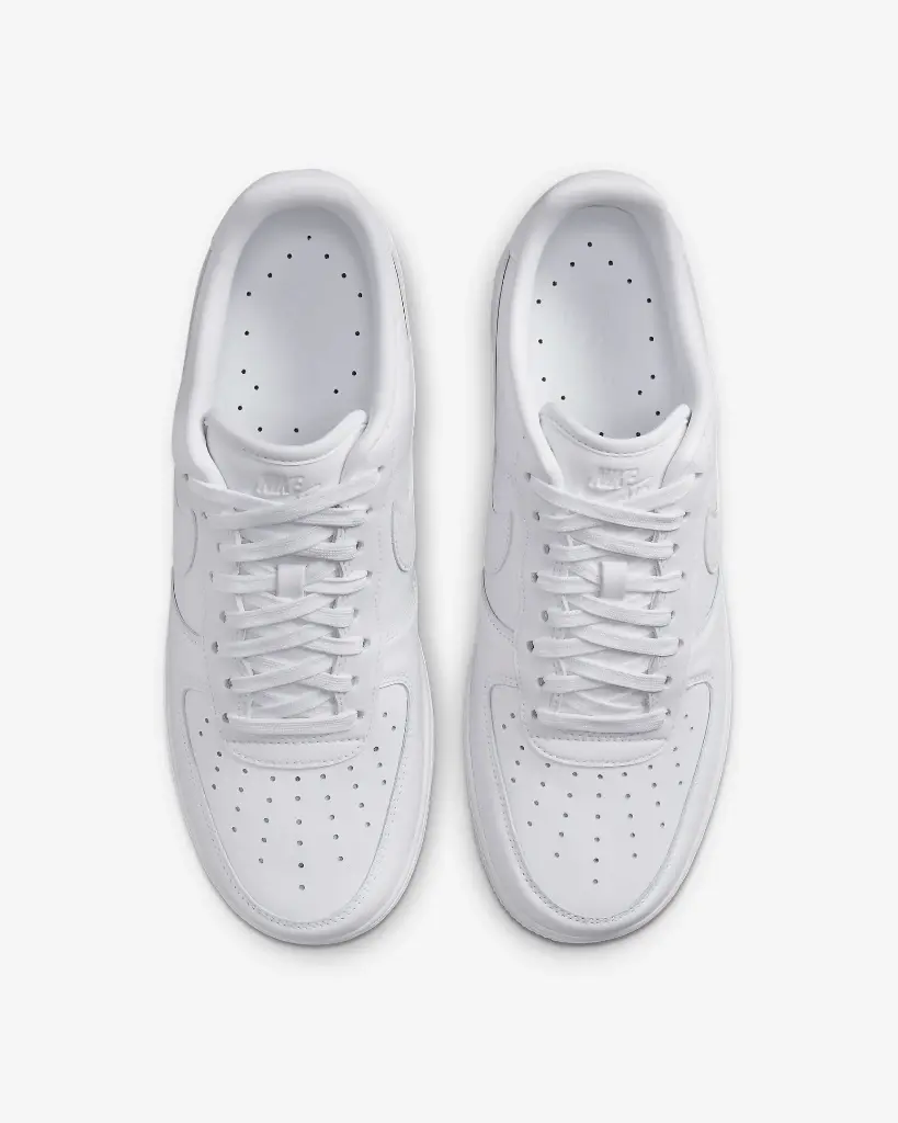 nikeairforce triplewhite3.webp