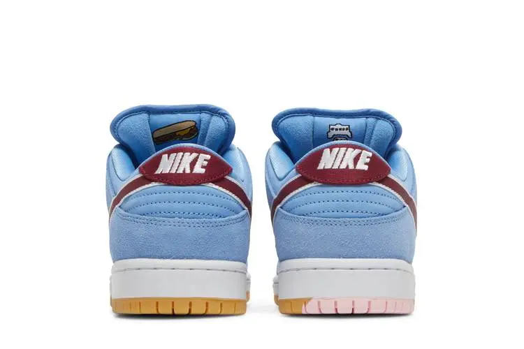 nikedunk valourblue4.webp