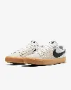 nikeblazer whitelow4.webp