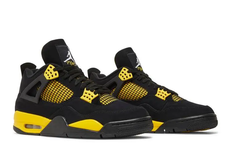 nikeretro4 thunder4.webp