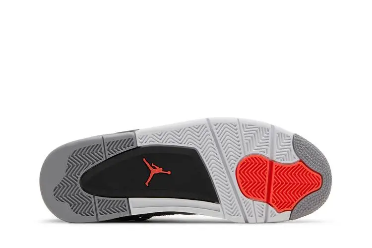 nikeretro4 infrared2.webp