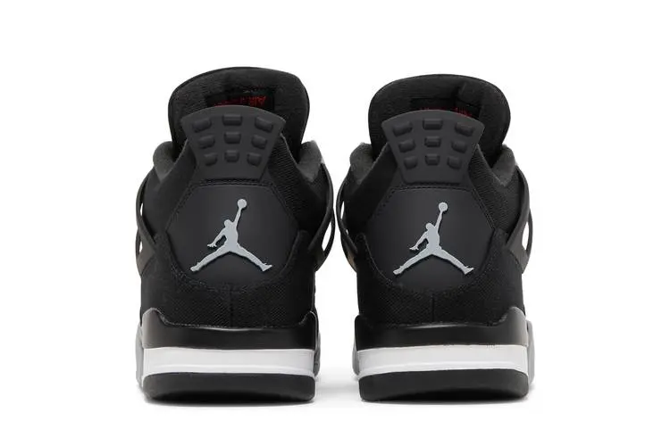 nikeretro4 black3.webp