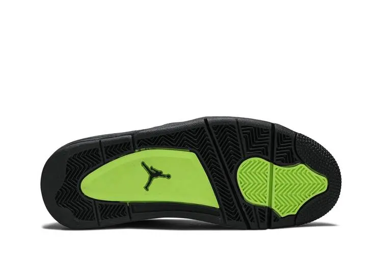 nikeretro4 neon2.webp